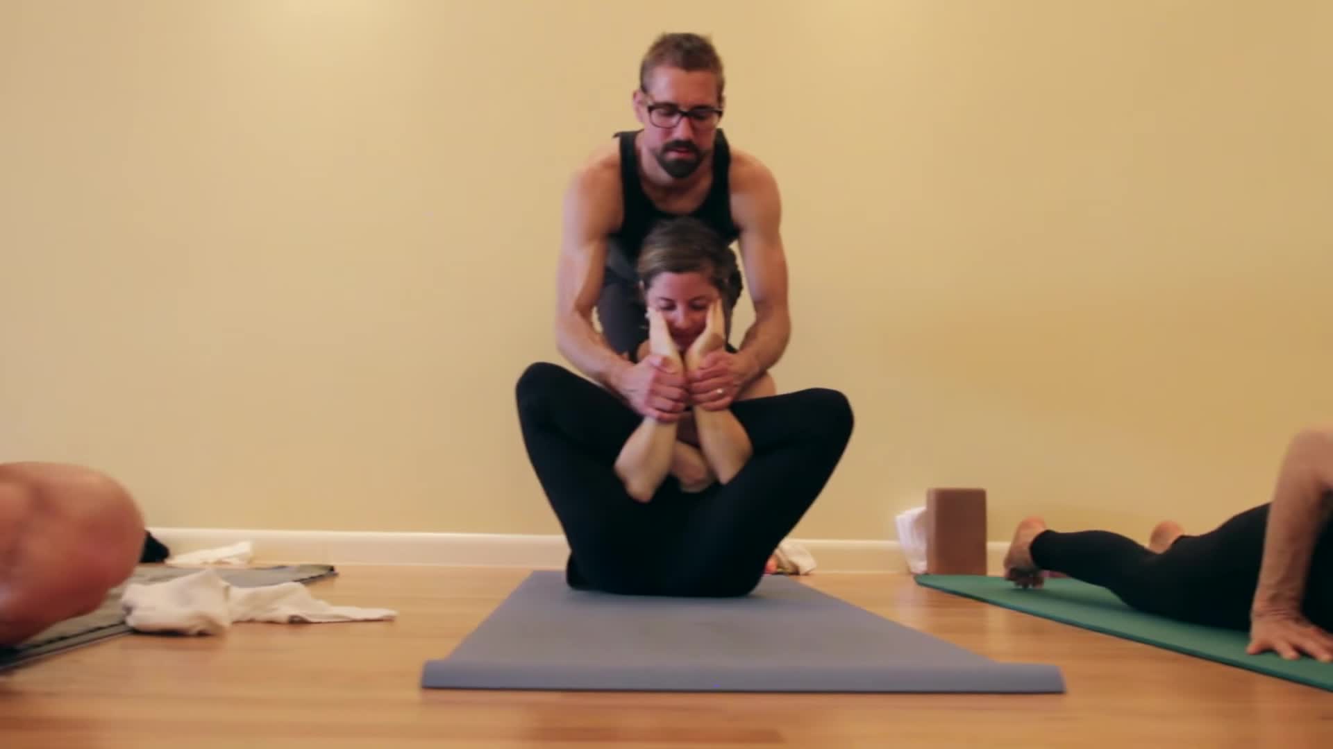 Yoga practice at an Indian wellness retreat